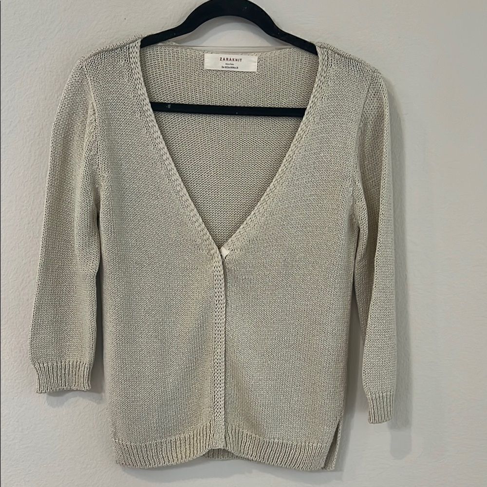 Zara Women’s Cream Sweater